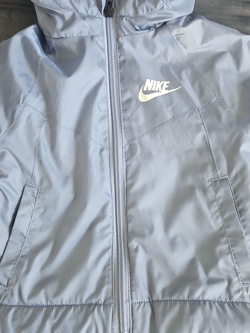 Nike Jacket - Picture 5 of 8